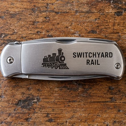 Custom Classic Folding Pocket Knives
